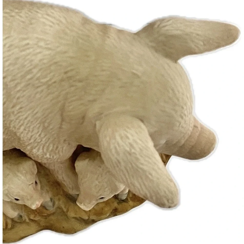 Homco Porcelain Pig & Piglets Figurine Mother & Babies Farmhouse Decor‎